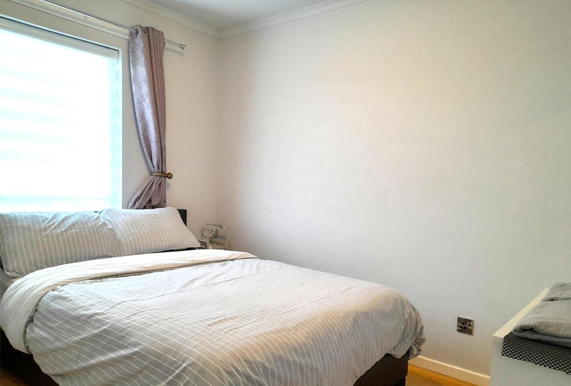 Excellent Location - City Centre - Parking - 4 Beds -2 Bedrooms Belfast Esterno foto